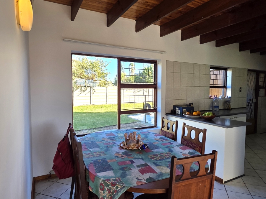 4 Bedroom Property for Sale in Noorsekloof Eastern Cape